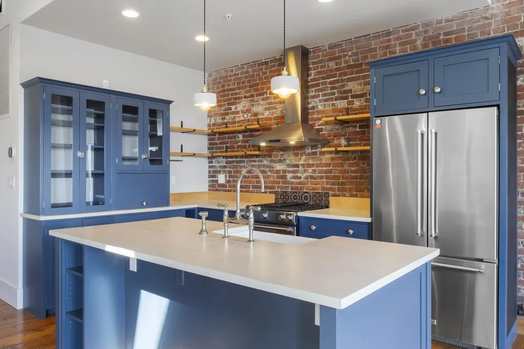 15 Brown Street Portland ME 04101
