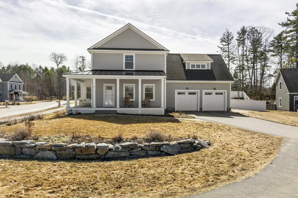 2 Franklin Circle Cape Elizabeth ME 04107