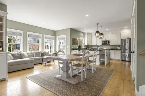 2 Franklin Circle Cape Elizabeth ME 04107