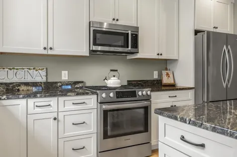 2 Franklin Circle Cape Elizabeth ME 04107