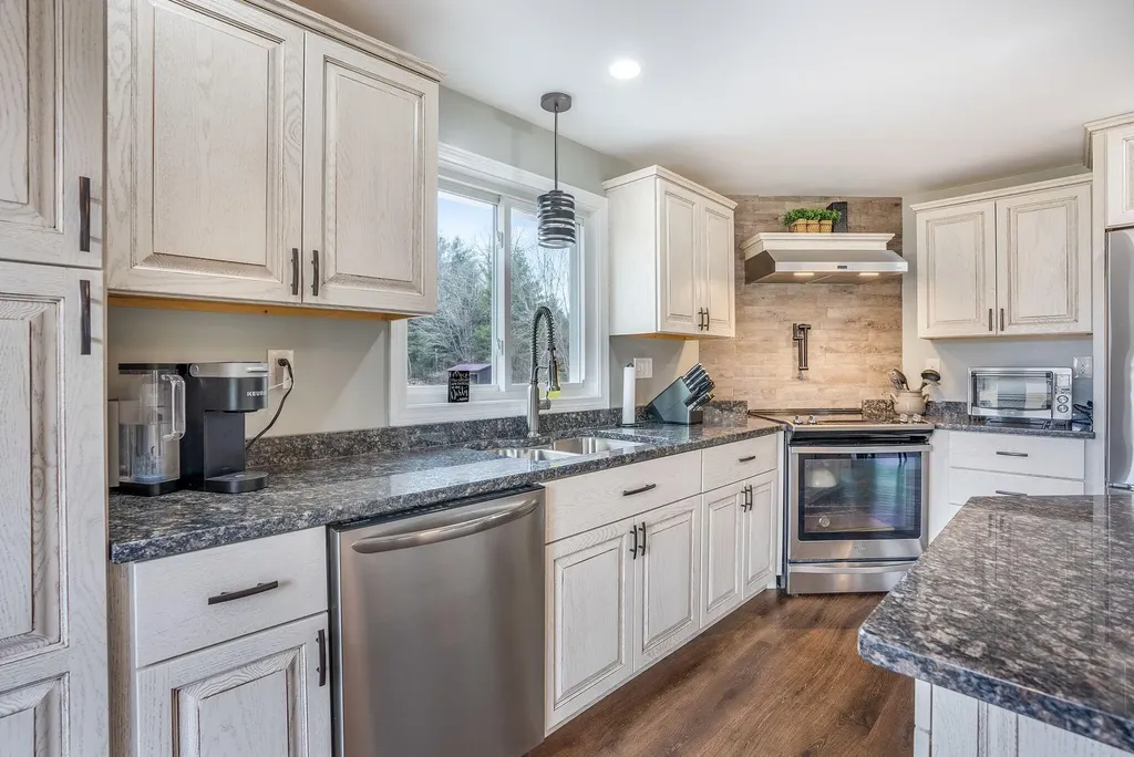 342 South Belfast Avenue Augusta ME 04330