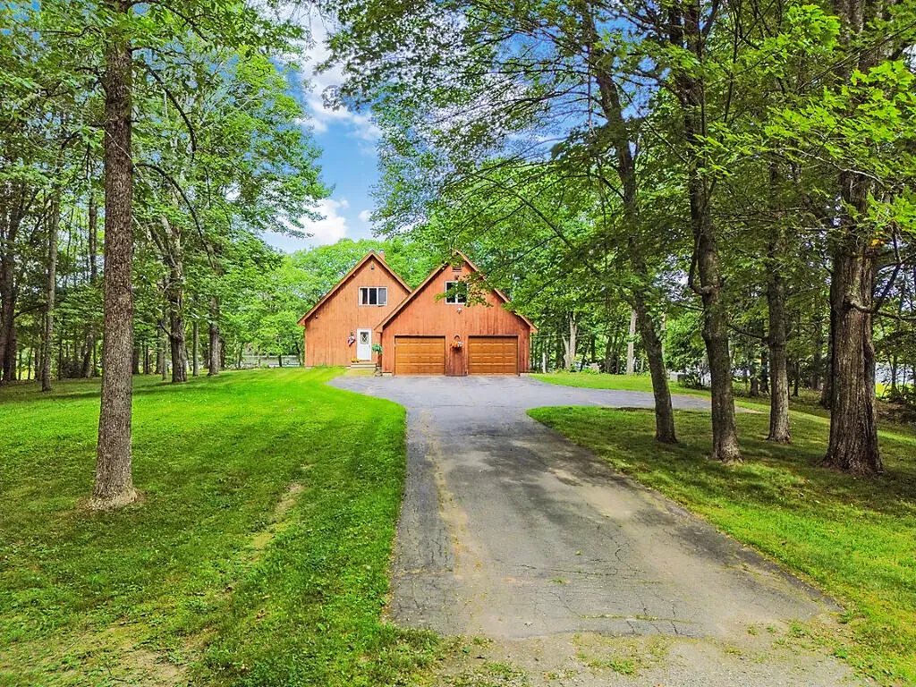 691 Middle Road Dresden ME 04342