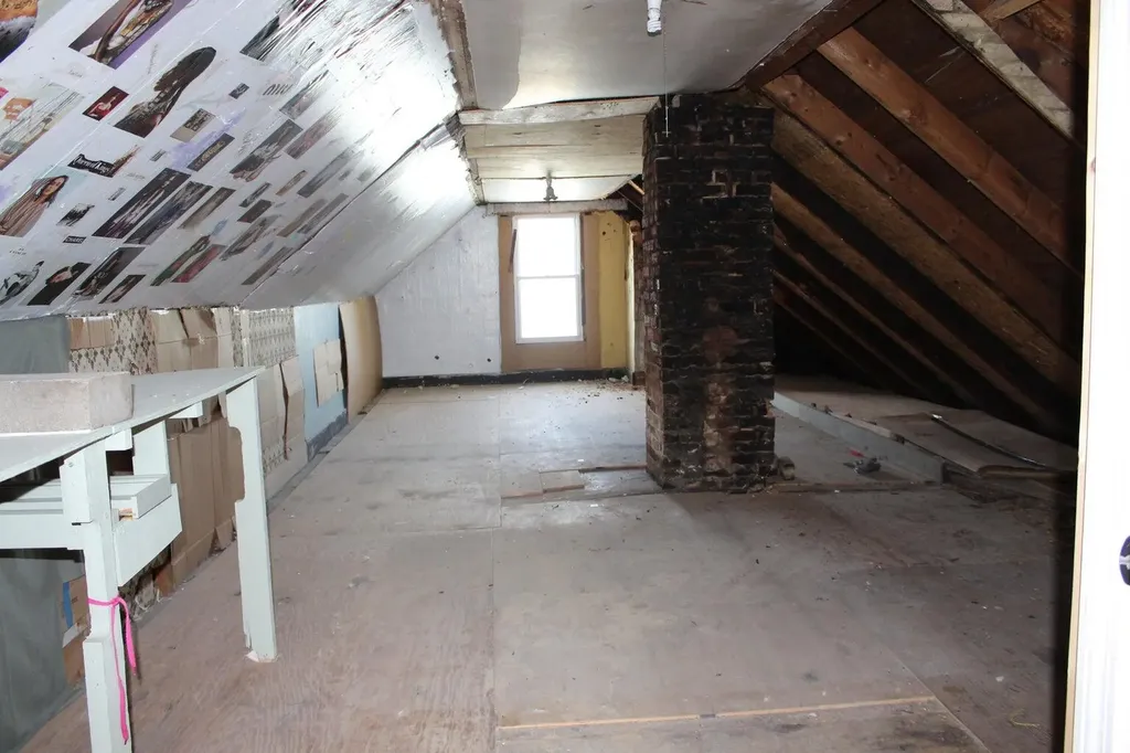 23 Foss Street Biddeford ME 04005