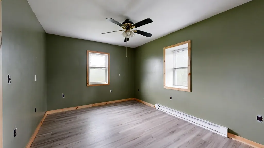 445 W River Road Augusta ME 04330