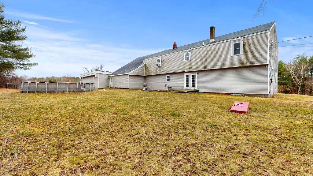 445 W River Road Augusta ME 04330