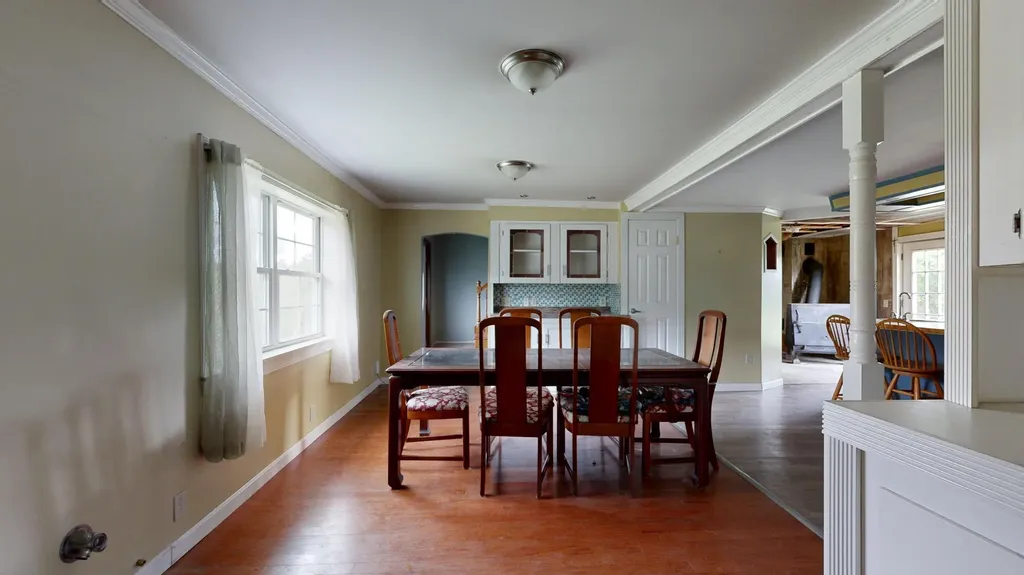 445 W River Road Augusta ME 04330