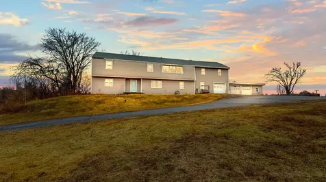 445 W River Road Augusta ME 04330