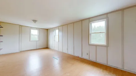 445 W River Road Augusta ME 04330