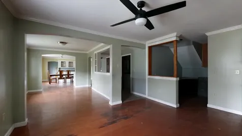 445 W River Road Augusta ME 04330