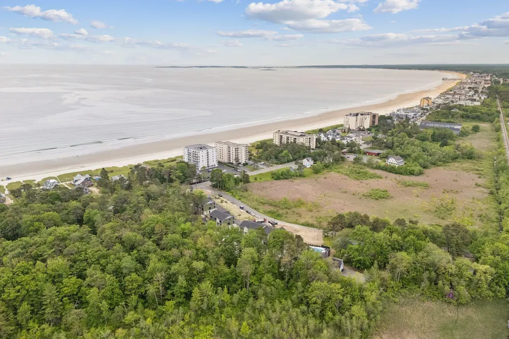 5 Overlook Drive Old Orchard Beach ME 04064