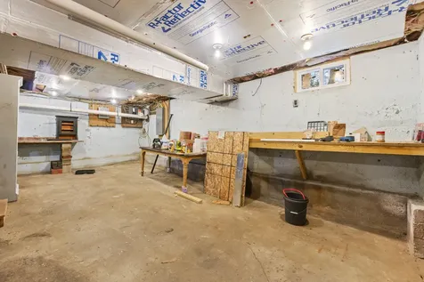 30 Spritsail Lane Harpswell ME 04066