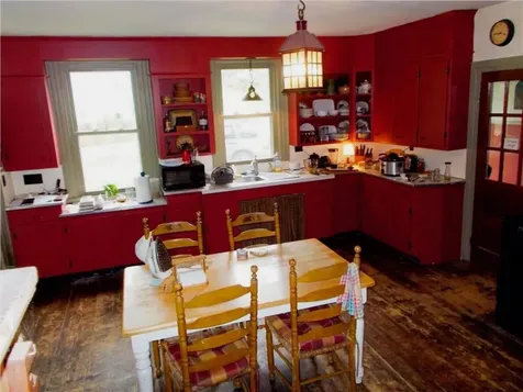 215 Robinson Road Waldoboro ME 04572