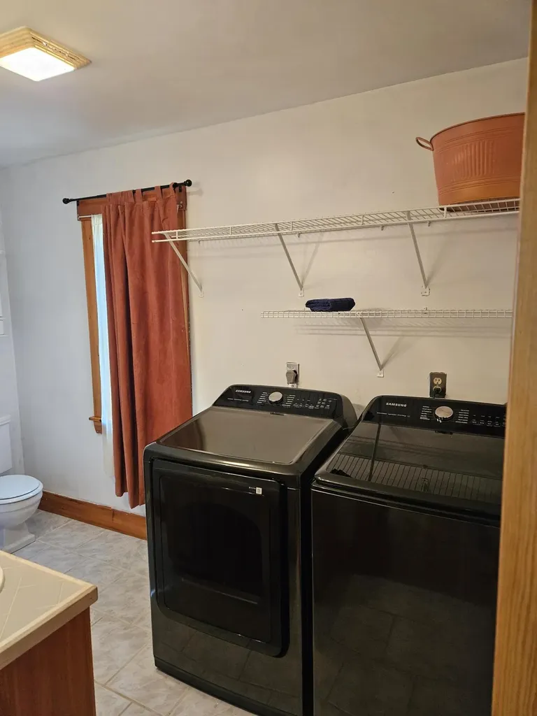 15 Eagle Lane Damariscotta ME 04543