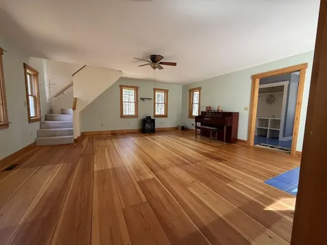 15 Eagle Lane Damariscotta ME 04543