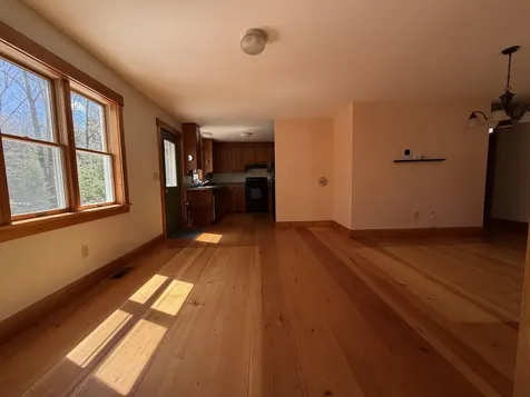 15 Eagle Lane Damariscotta ME 04543