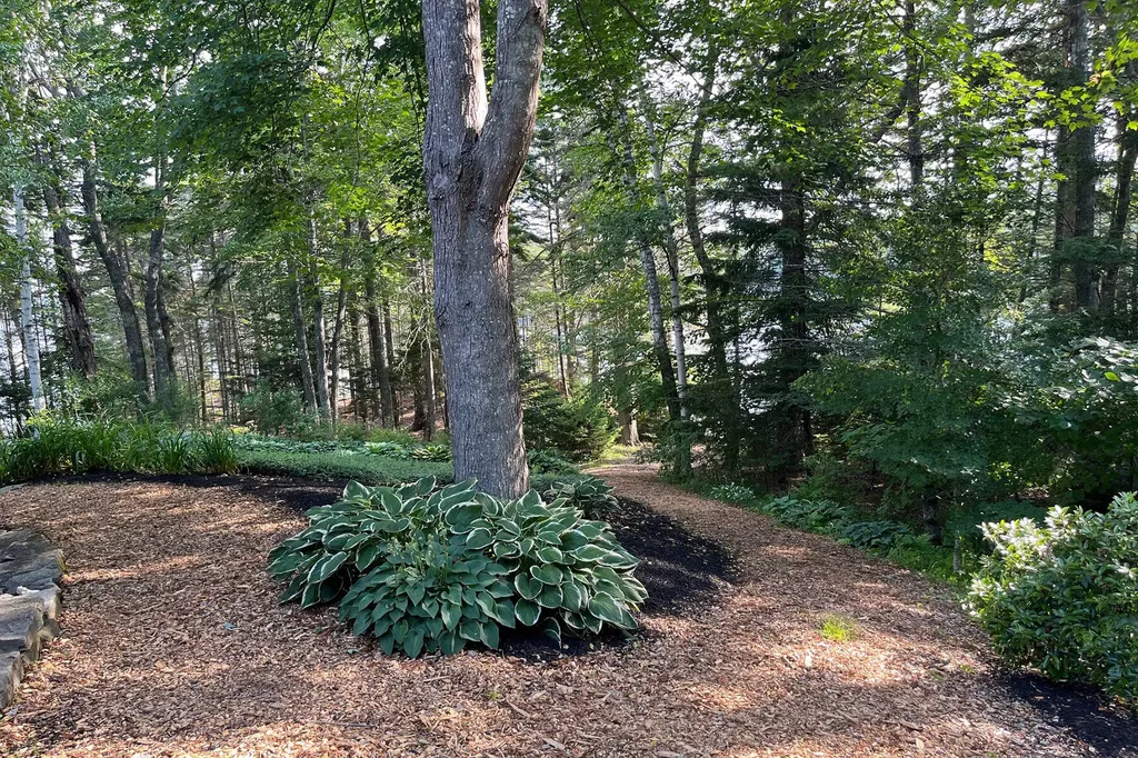 93 Governors Point Road Harpswell ME 04079