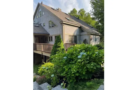 93 Governors Point Road Harpswell ME 04079