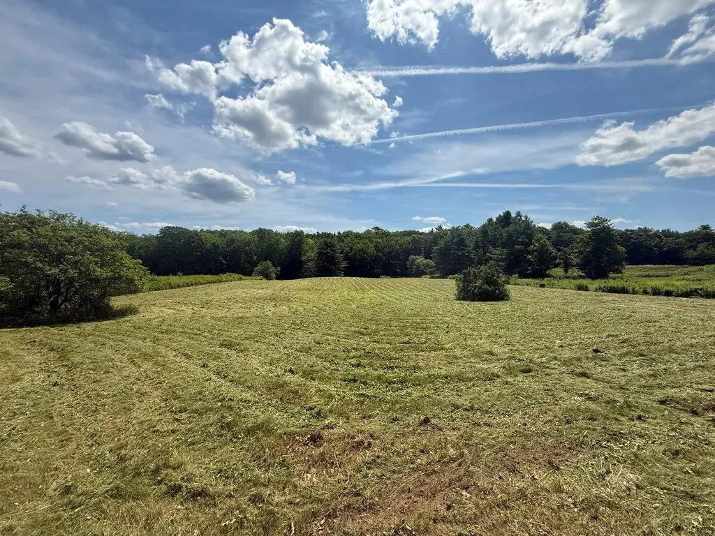 392 Marston Road Gardiner ME 04345
