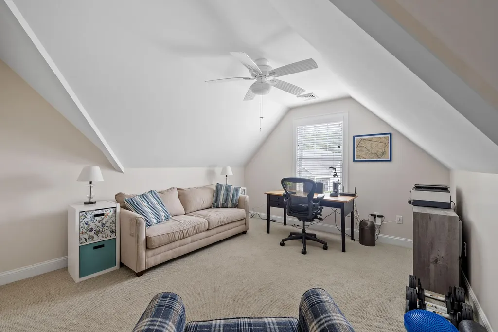 11 Kings Pine Lane Arundel ME 04046