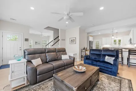 11 Kings Pine Lane Arundel ME 04046