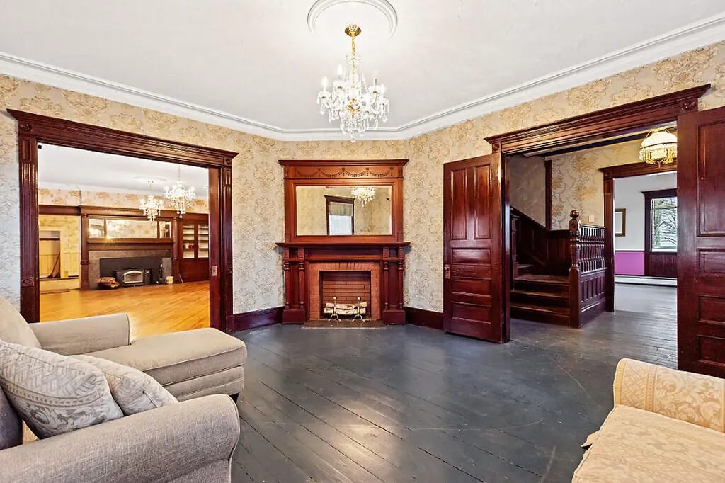 1135 E Pittston Road Pittston ME 04345