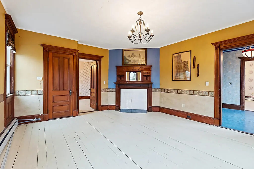 1135 E Pittston Road Pittston ME 04345