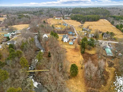 1135 E Pittston Road Pittston ME 04345