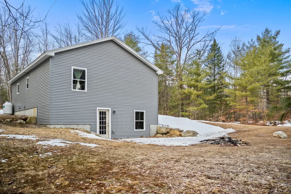 6 Oak Woods Drive Hiram ME 04041