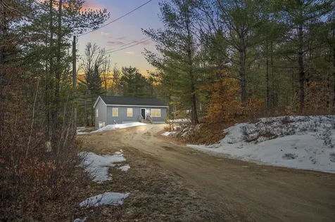 6 Oak Woods Drive Hiram ME 04041