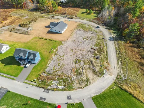 95 Fieldstone Drive Augusta ME 04330
