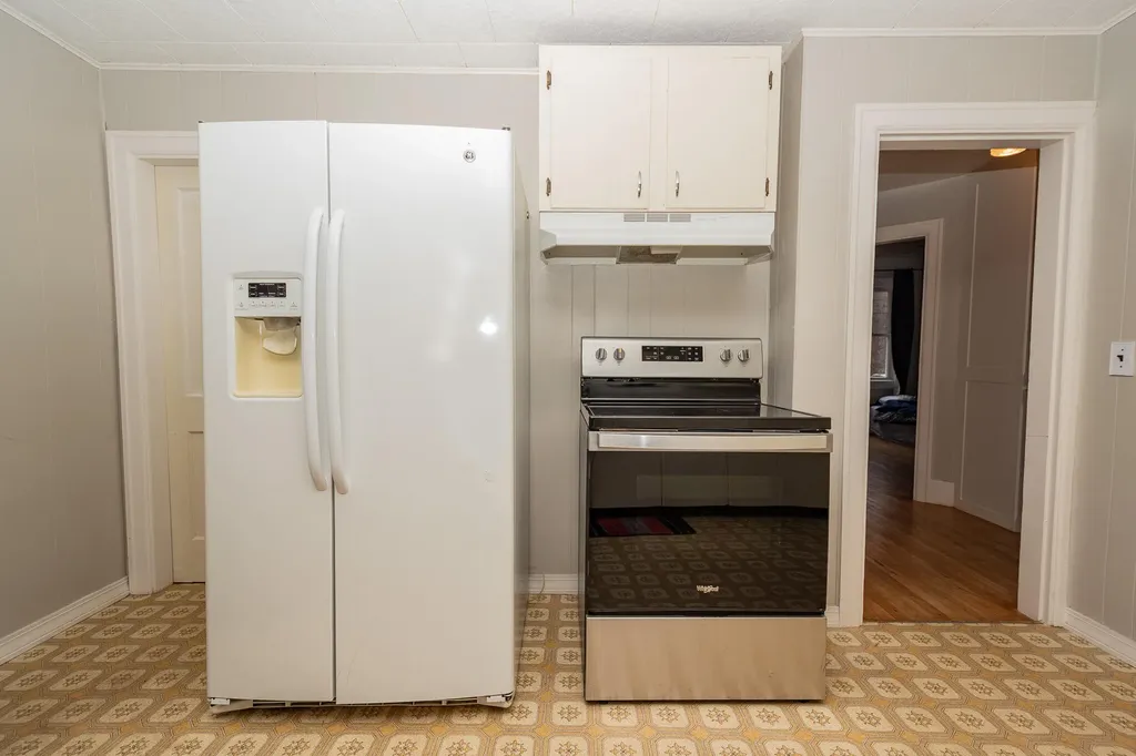 479 Essex Street Dover-foxcroft ME 04426