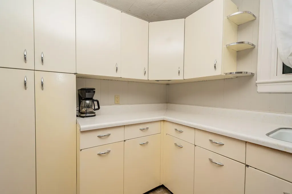 479 Essex Street Dover-foxcroft ME 04426
