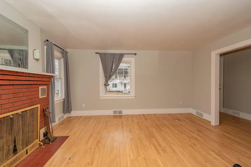 479 Essex Street Dover-foxcroft ME 04426