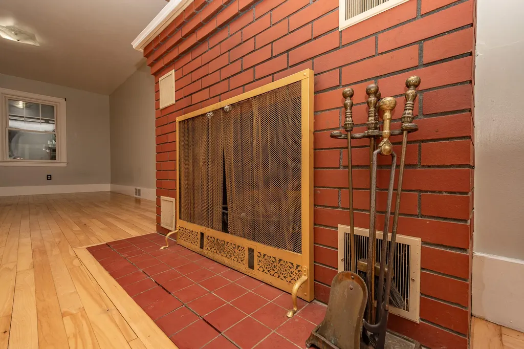 479 Essex Street Dover-foxcroft ME 04426