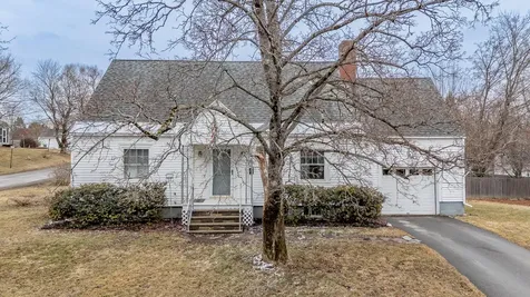 479 Essex Street Dover-foxcroft ME 04426