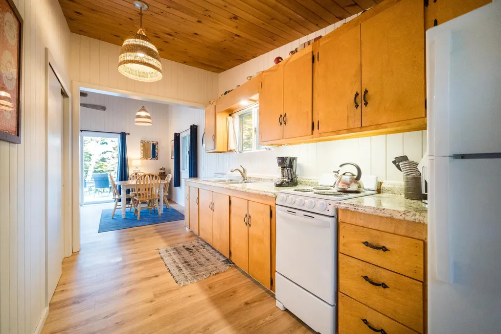 17 Bayberry Lane Tremont ME 04612