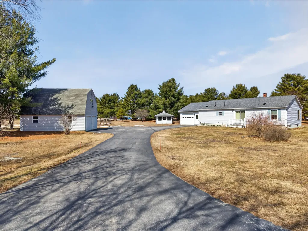 23 Old Post Road Lyman ME 04002
