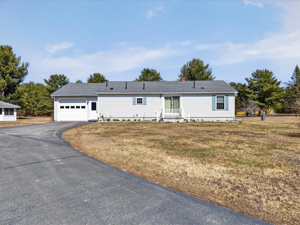 23 Old Post Road Lyman ME 04002