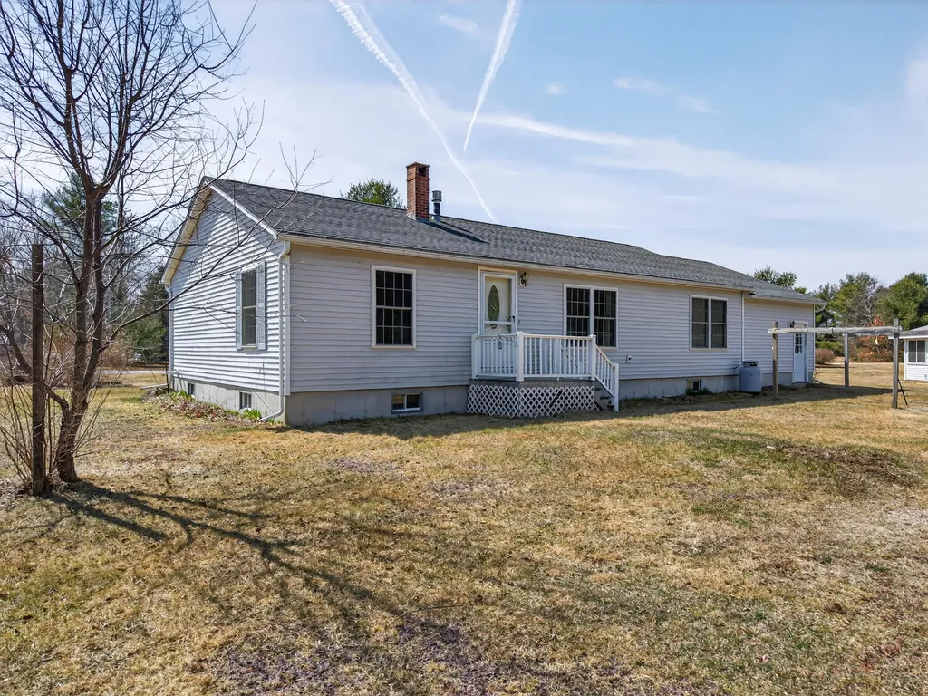 23 Old Post Road Lyman ME 04002