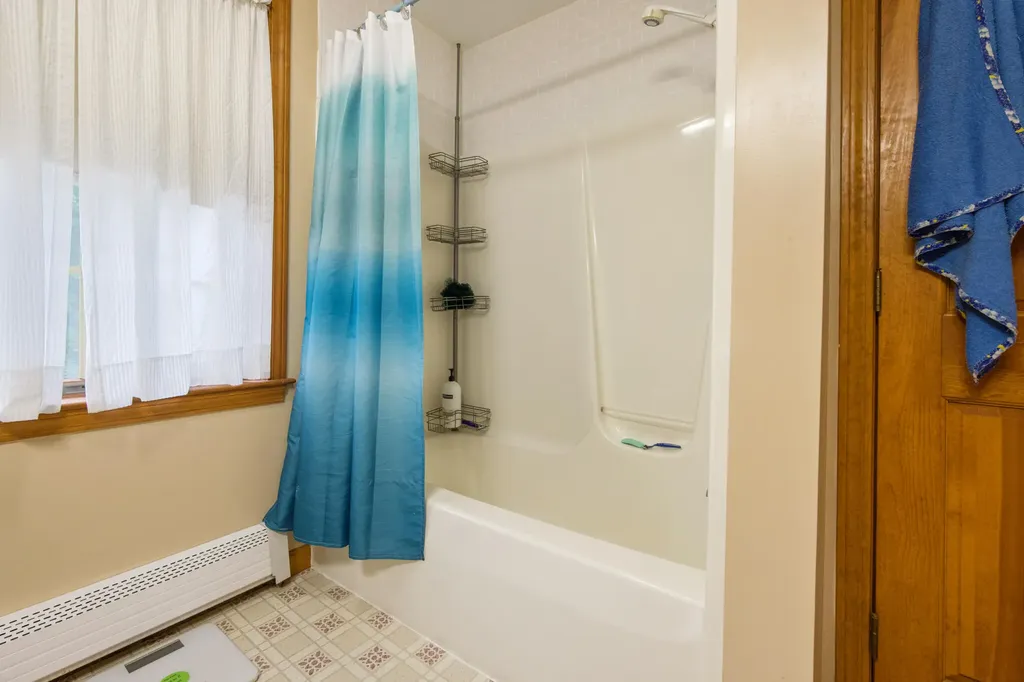 69 Cottage Street Hampden ME 04444