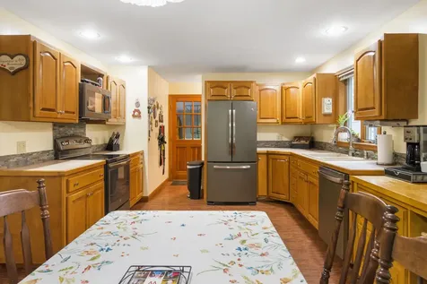 69 Cottage Street Hampden ME 04444