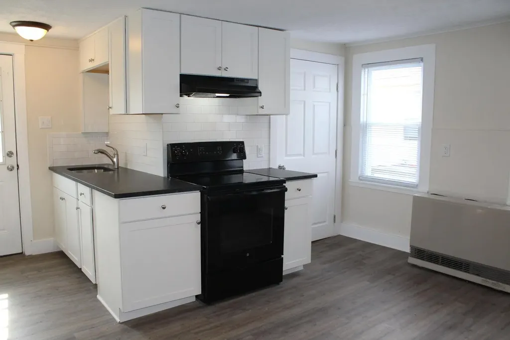 23 Foss Street Biddeford ME 04005