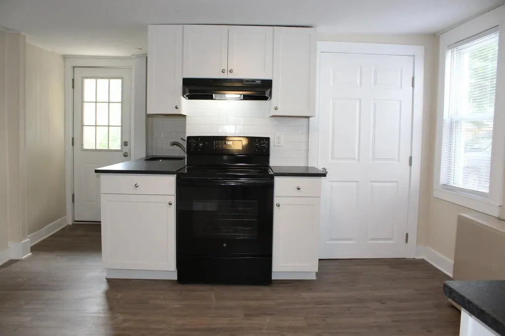 23 Foss Street Biddeford ME 04005