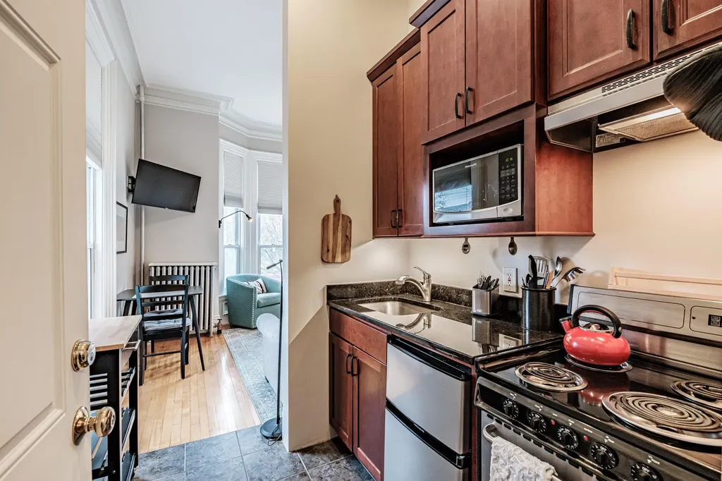 46 Avon Street Portland ME 04101