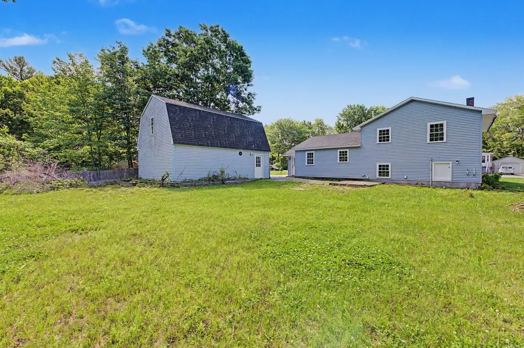 23 Dumas Street Lisbon ME 04252