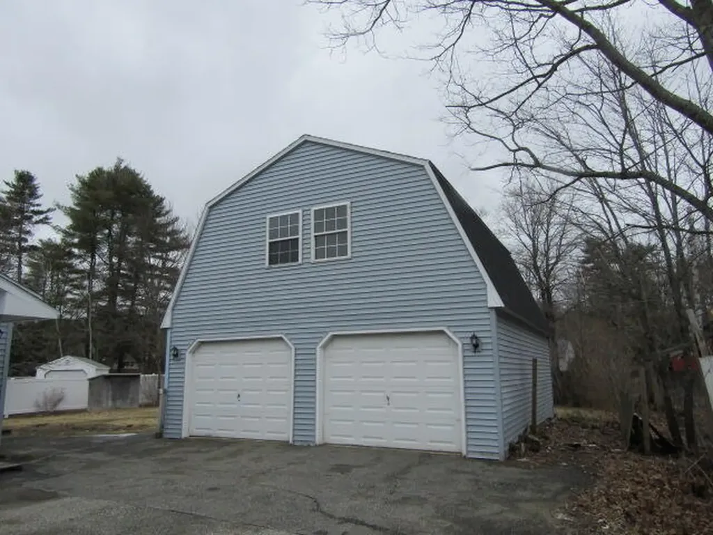 23 Dumas Street Lisbon ME 04252
