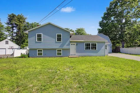 23 Dumas Street Lisbon ME 04252