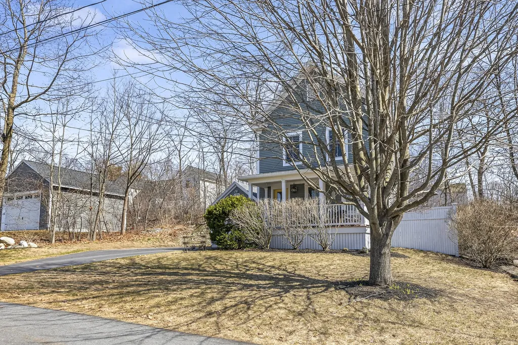 18 Ward Street Scarborough ME 04074