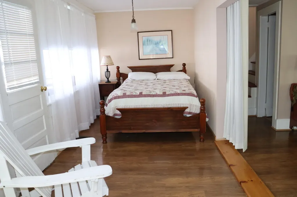 46 Pond Road Eddington ME 04428