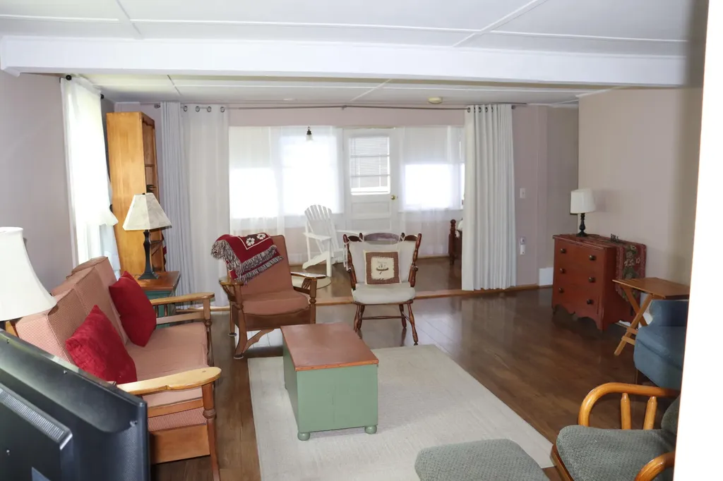 46 Pond Road Eddington ME 04428